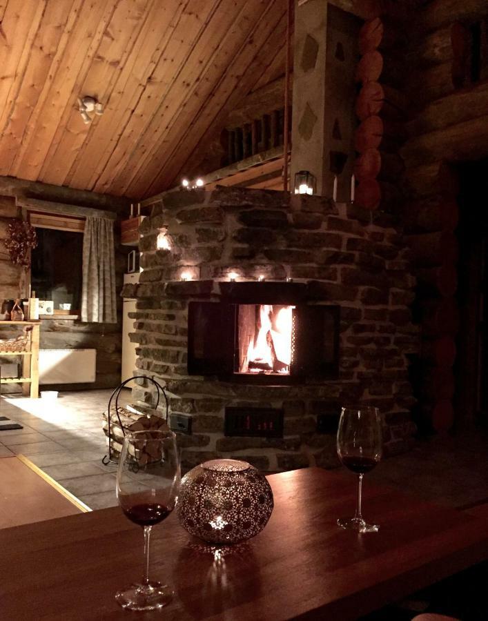 רוקה Villa Saarua By The Slopes Ski In, Family & Bike Park, Hike Trails, National Park, Wifi - Lapland Villas מראה חיצוני תמונה